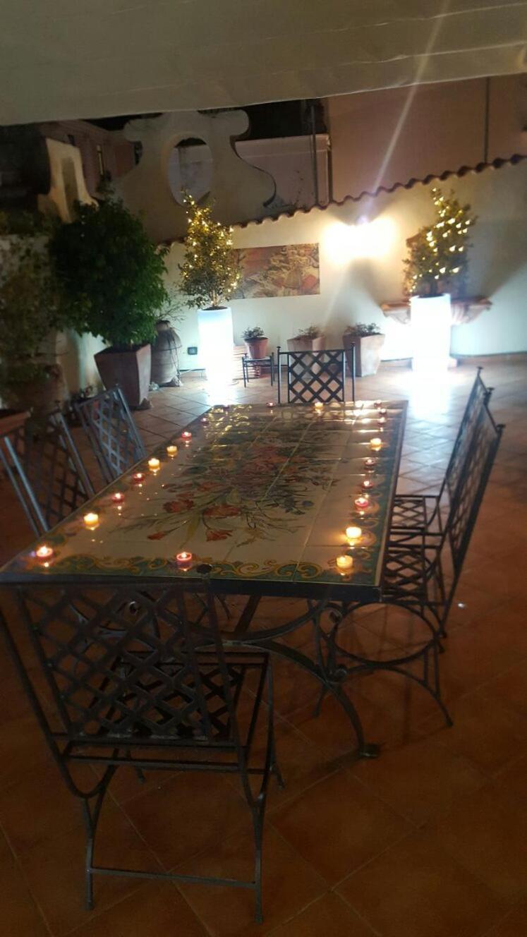 Boutique Apartment Al Duomo Salerno Luaran gambar