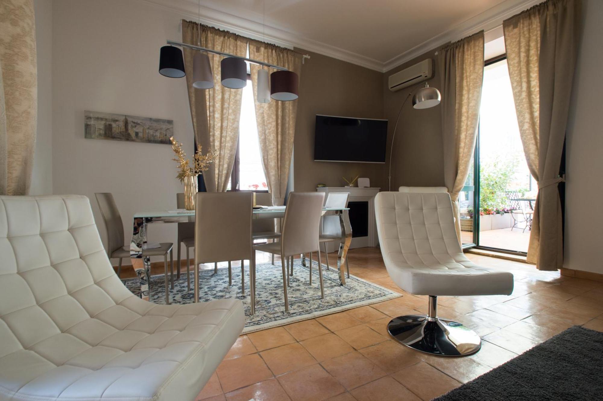 Boutique Apartment Al Duomo Salerno Luaran gambar
